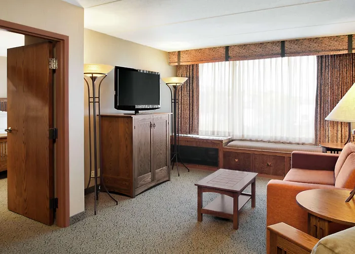 Doubletree By Hilton Libertyville-mundelein 4*