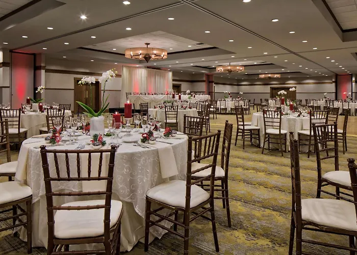 Doubletree By Hilton Libertyville-mundelein Hotel