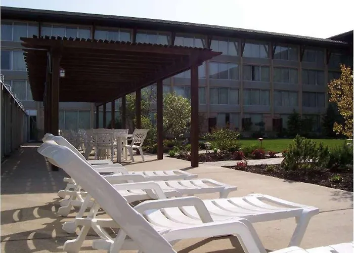 Doubletree By Hilton Libertyville-mundelein 4*