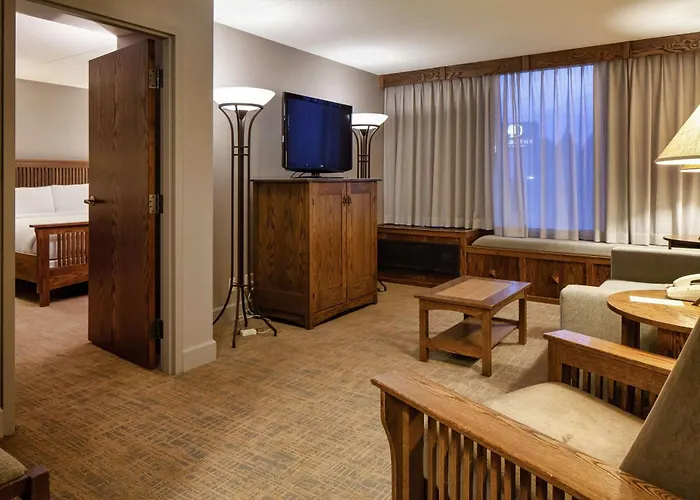 Doubletree By Hilton Libertyville-mundelein Hotel Mundelein
